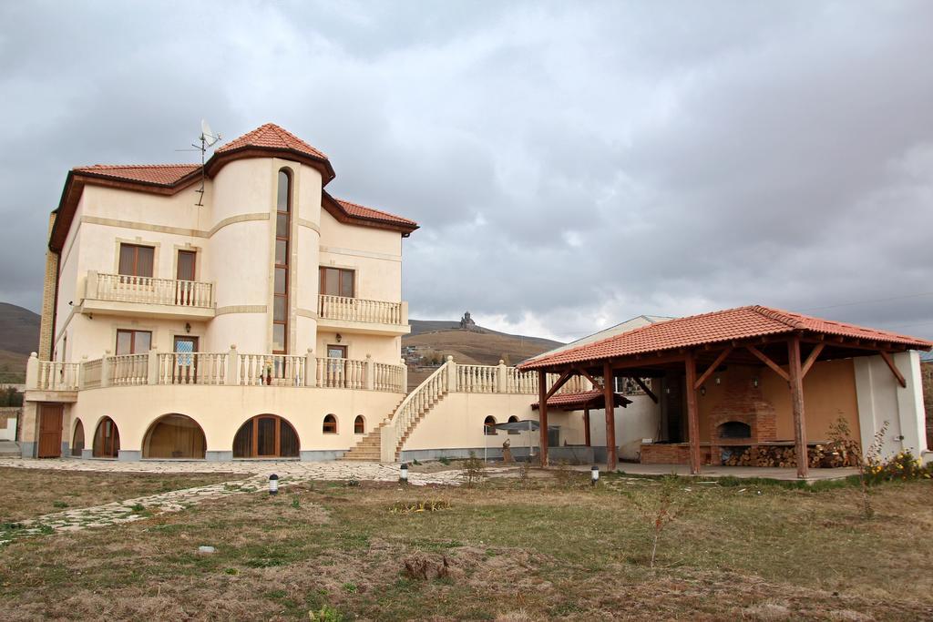 Tsaghkunq Guest House Sevan Exterior foto